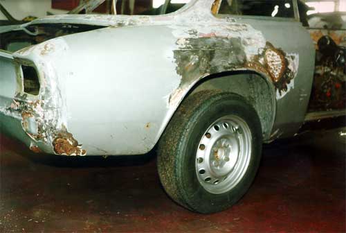 Alfa GT Junior Image 1 3 Rear three quarter shot showing initial paint 
